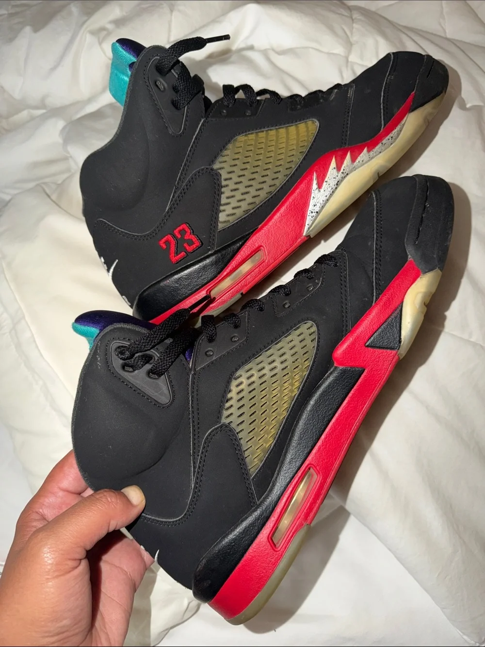 Retro 5 SE Top 3 Air Jordan Size 13. 🍇 Fire Red♥️Metallic🩶GRAPE💜 AUTHENTIC!